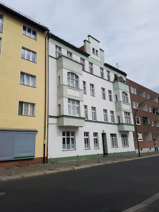 Zimmervermietung Berlin Mertens 0*,