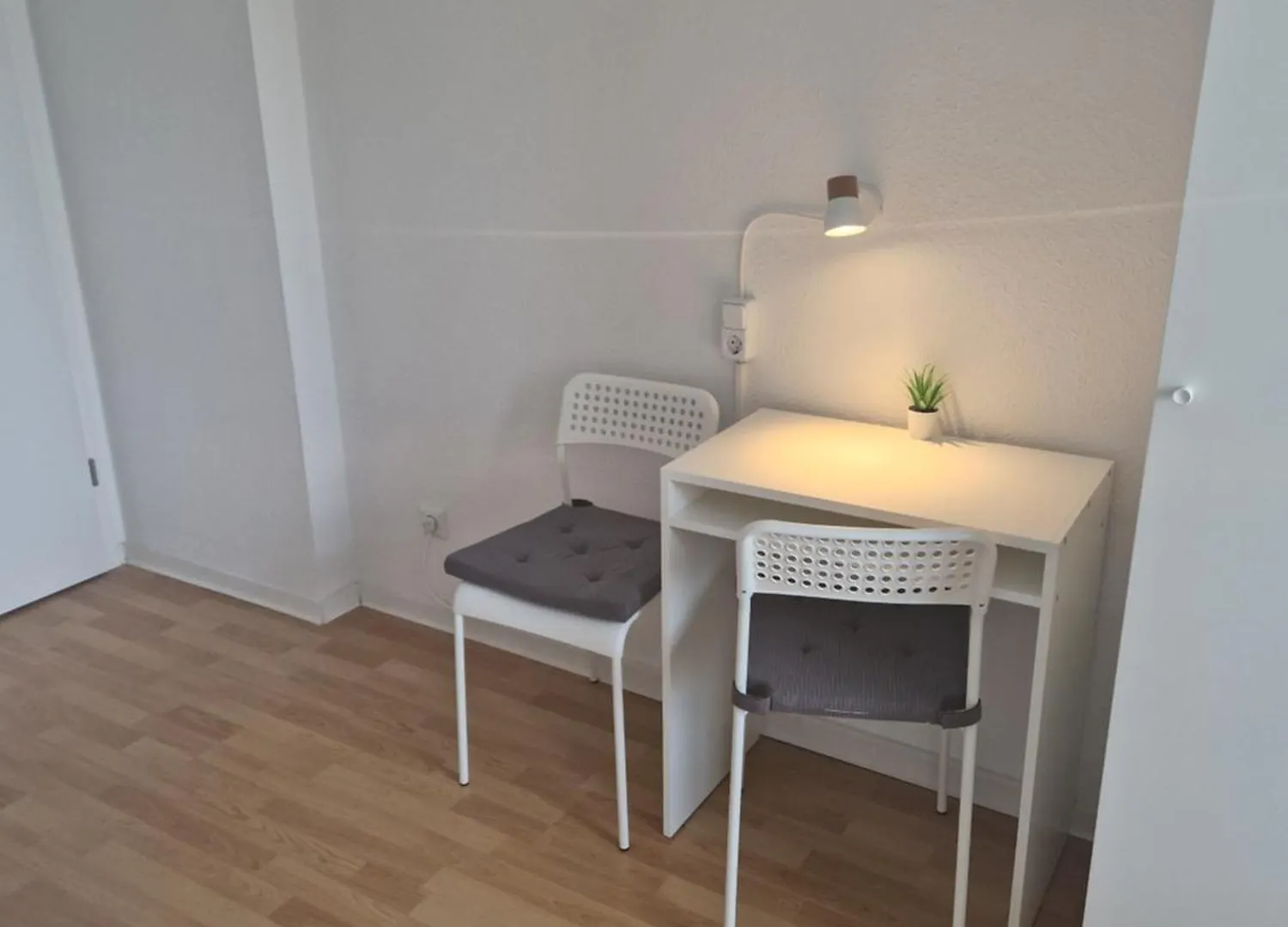 Zimmervermietung Berlin Mertens 0*,