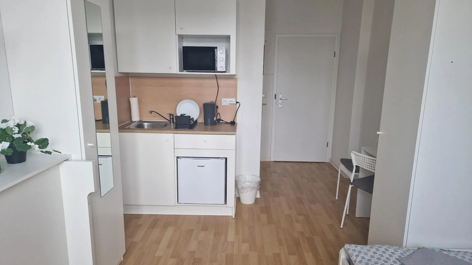 Homestay Zimmervermietung Berlin Mertens Germany